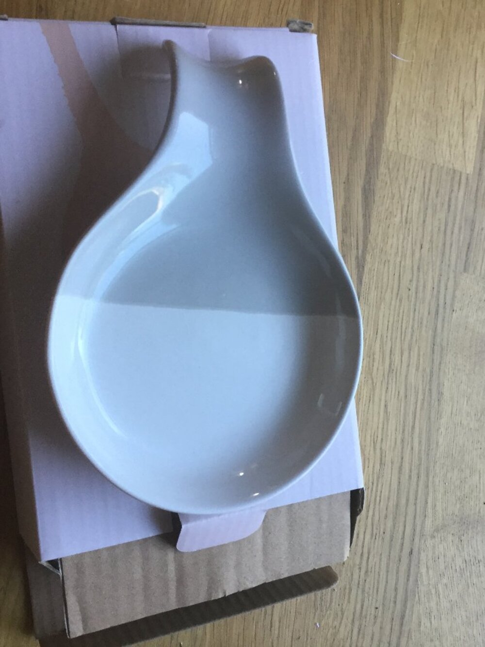 New in box spoon rest for your kitchen neutral colors Favor brand great addition